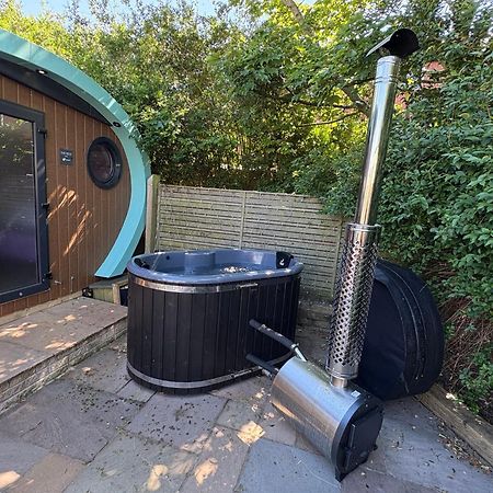 Elletson Park Wood Fired Hot Tubs, Caravans & Pods Pilling Extérieur photo