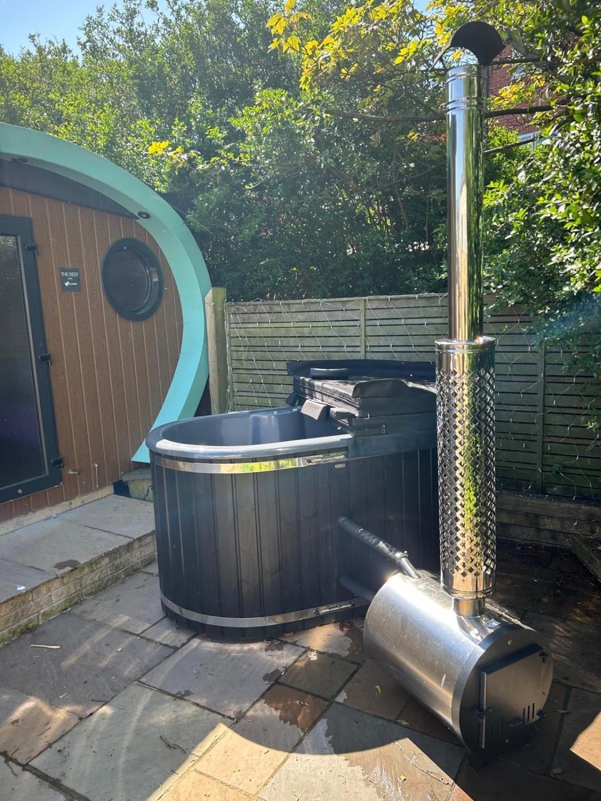 Elletson Park Wood Fired Hot Tubs, Caravans & Pods Pilling Extérieur photo